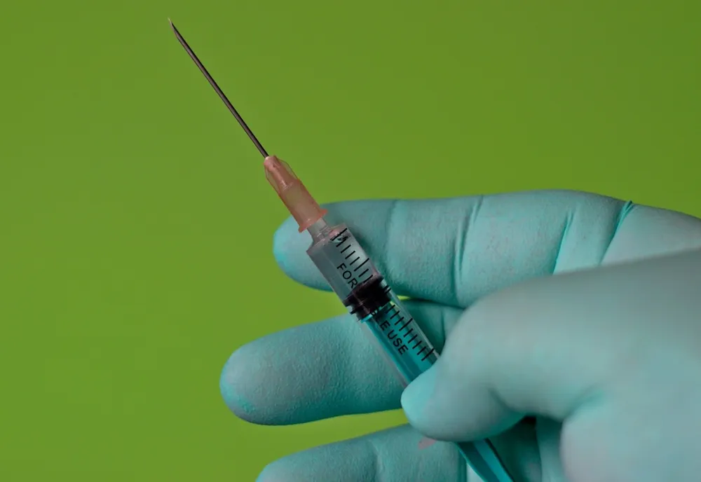 Guvernul a aprobat o hotărâre prin care vaccinuri Pfizer şi AstraZeneca vor fi donate Republicii Moldova şi Georgiei