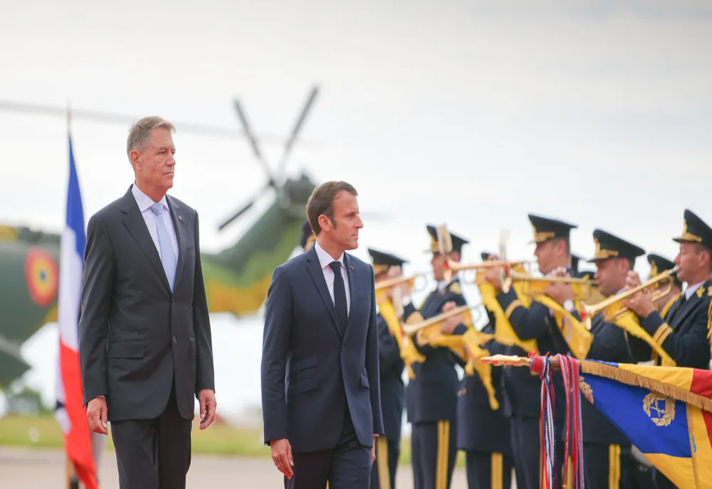 Klaus Iohannis, mesaj pentru Emmanuel Macron cu ocazia Zilei Naţionale a Franţei