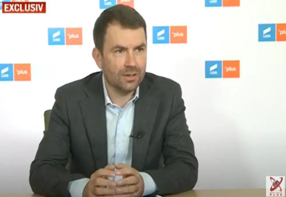 Drulă: Un plagiator mai puţin în guvern. N-a mai prins moţiunea USR de marţi. Aşteptăm şi demisia celuilalt: Ciucă