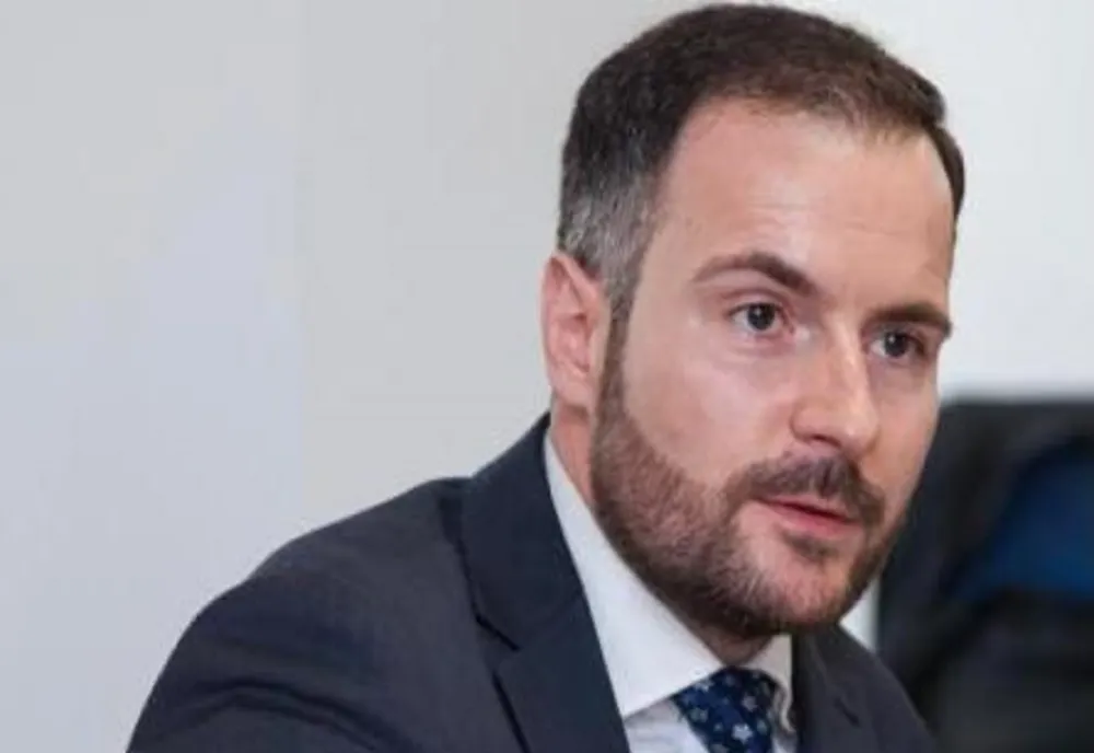 Rareș Hopincă, city manager Sector 5: “Reabilităm termic 100 blocuri în 2023!” - LISTA