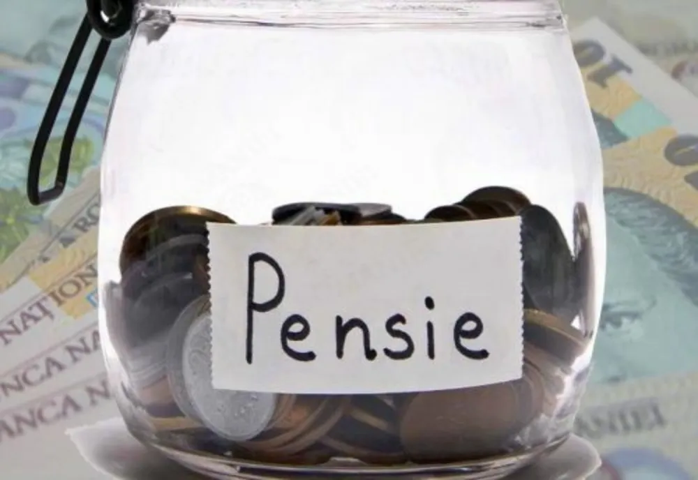 Țara în care poți să ieși la pensie doar după 10 ani de muncă. Sunt mulți români care lucrează acolo