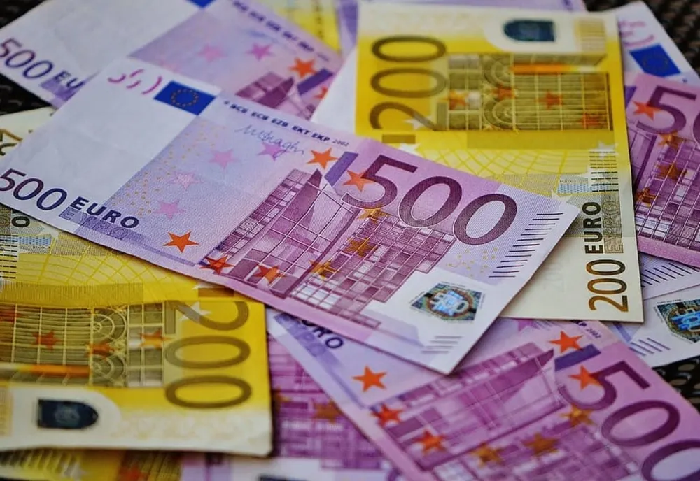 REFORME ÎNTÂRZIATE, ROMÂNIA RISCĂ SĂ PIARDĂ BANII EUROPENI. PETRIȘOR PEIU: NU EXISTĂ UN PLAN ADRESAT DOAR NOUĂ. COMISIA EUROPEANĂ NU VREA SĂ DESCHIDĂ CUTIA PANDOREI