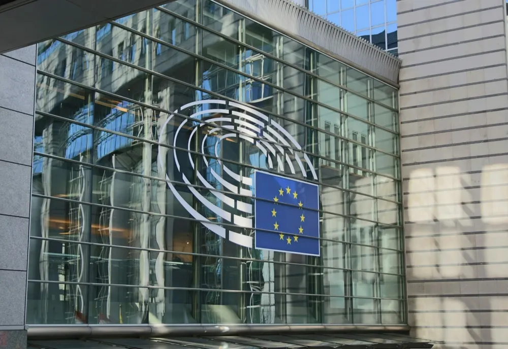 Alegeri Europarlamentare 2024 - LIVE TEXT. Rezultate exit-poll: Alianța PSD-PNL, pe primul loc, urmată de AUR