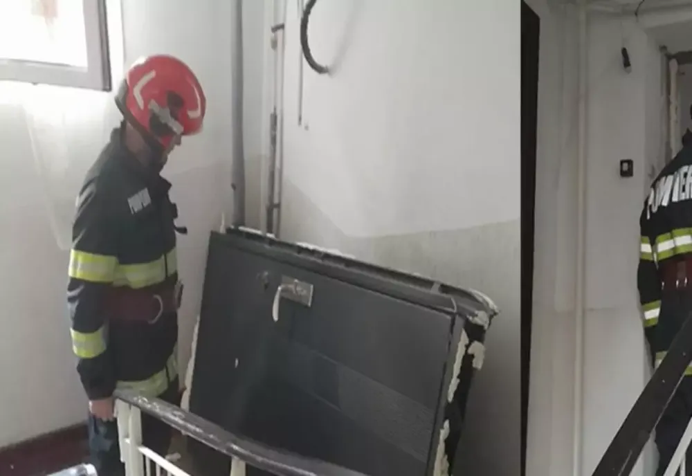 Explozie urmată de incendiu într-un bloc din Focșani