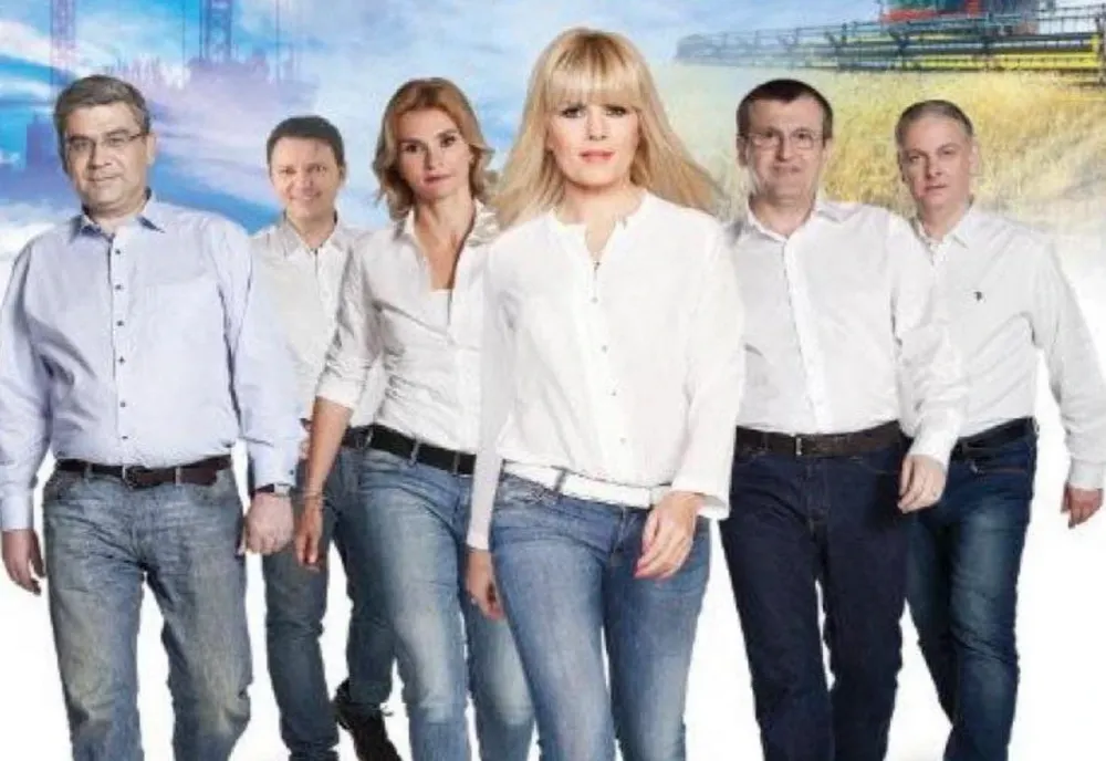 Ironii în rafală de la Elena Udrea pentru Siegfried Mureșan