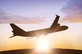 Haos pe aeroporturile britanice. Peste 1.000 de zboruri anulate din cauza unei defecțiuni tehnice