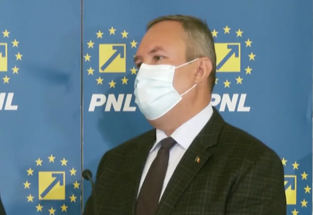 Ciucă: Certificatul verde reprezintă o prioritate. Fac apel la toţi parlamentarii să finalizeze procesul de adoptare a legii
