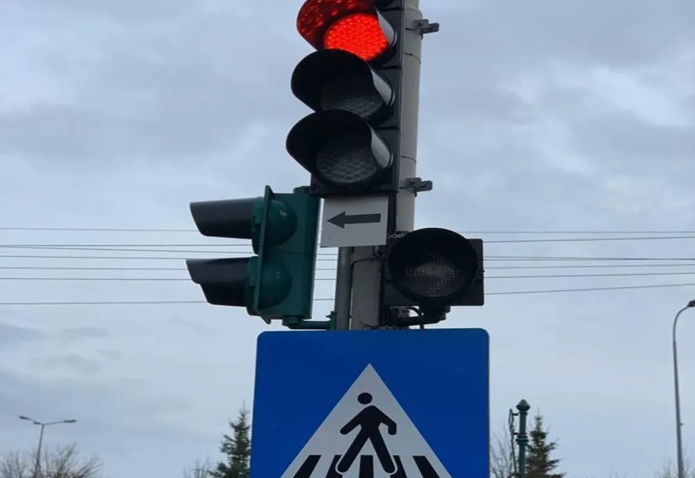Singura situație permisă pentru a trece pe GALBEN la semafor. Șoferii riscă amenzi uriașe
