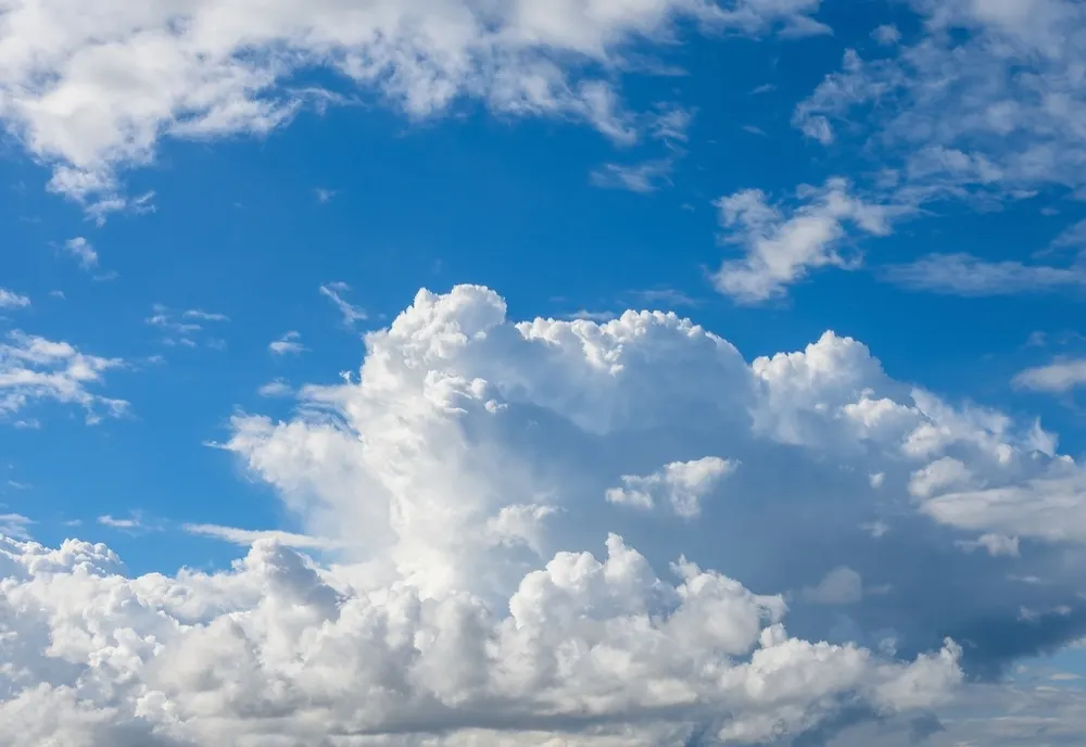 VREMEA 21 MAI. TEMPERATURI ÎN CREȘTERE ȘI INSTABILITATE ATMOSFERICĂ ÎN VEST ȘI SUD-VEST 