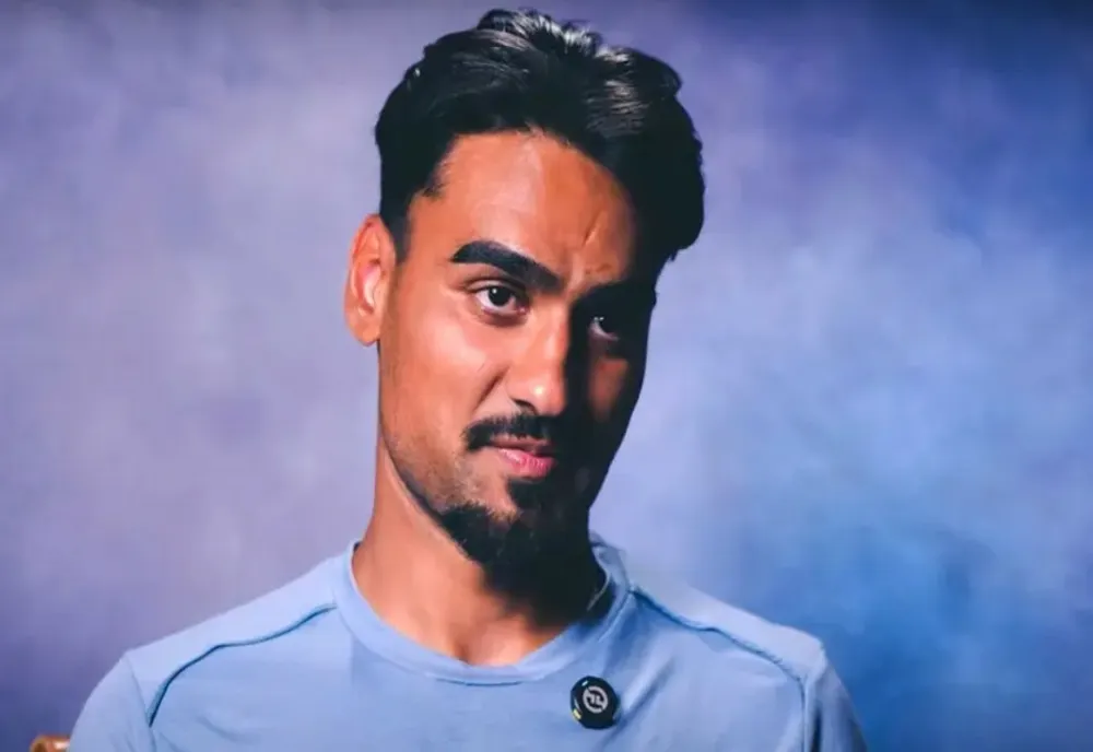 Ștefan Baiaram a fost sfătuit de Sorin Cârțu să nu mai fie atent ce spune lumea